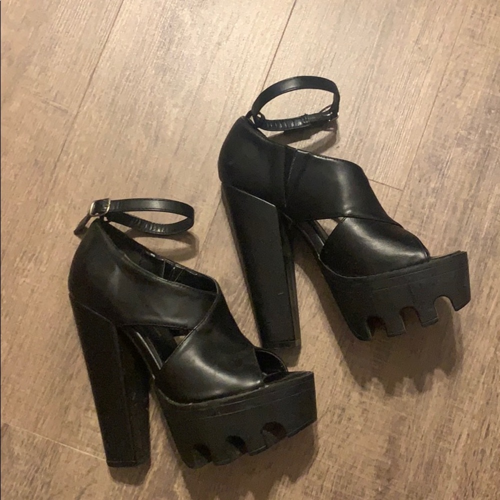 Wild Diva platform heels